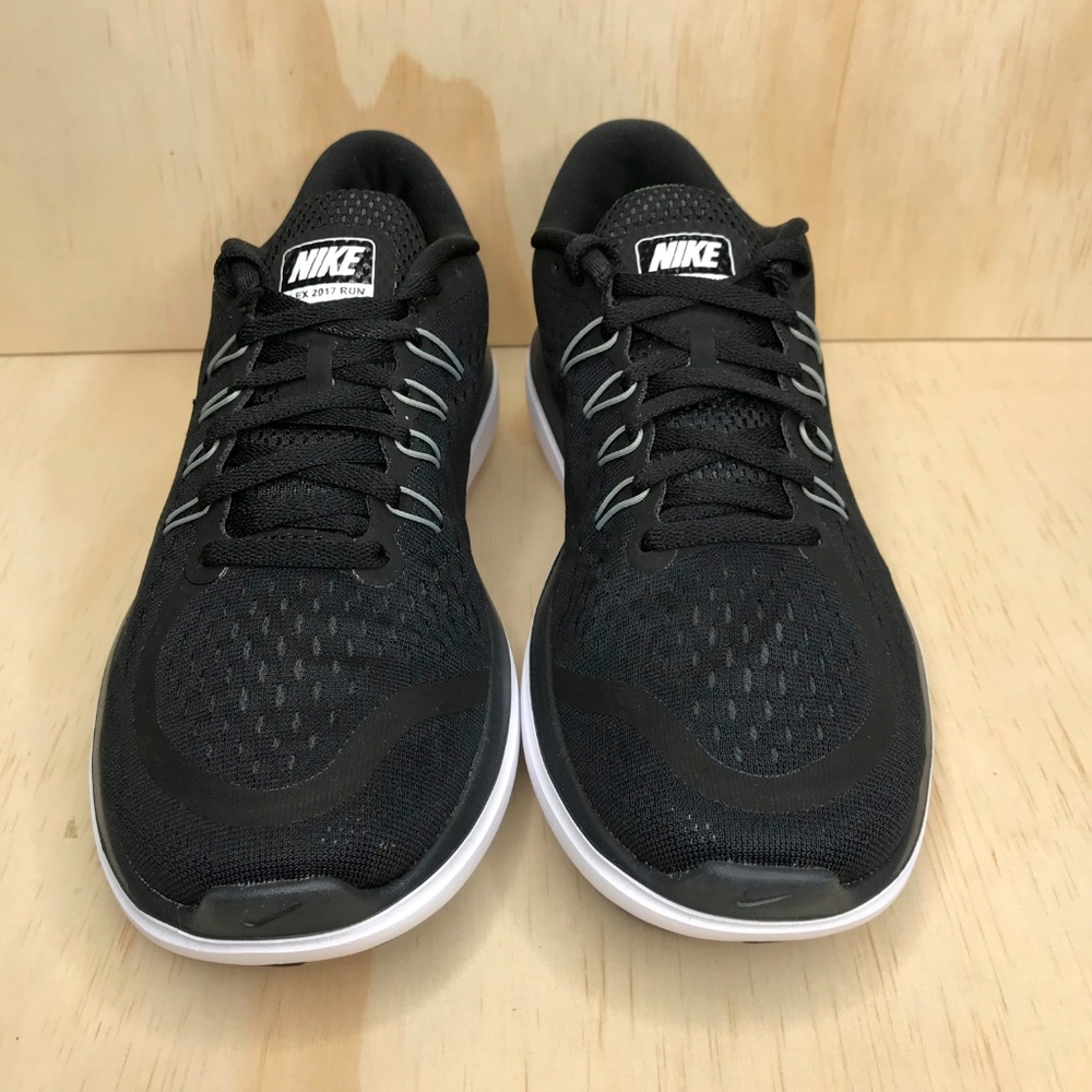 NEW Nike Flex 2017 RN Black and White - Picture 2 of 7